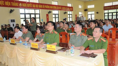 Đại biểu dự hội nghị.