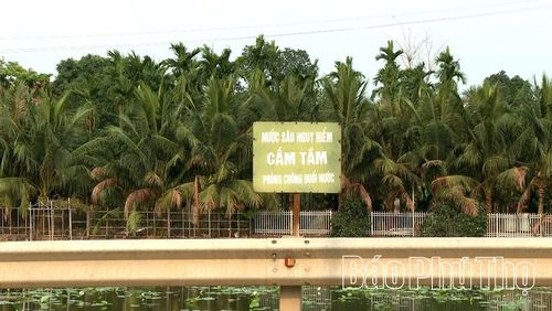 Biển cảnh báo phòng chống đuối nước được UBND xã Sơn Đông cắm tại các khu vực nước sâu, nguy hiểm.