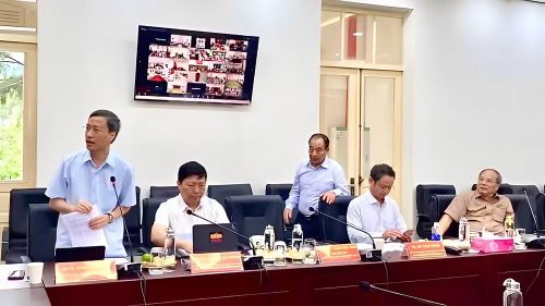 Giáo sư, Tiến sĩ Phan Trọng Lân, Viện trưởng Viện Vệ sinh dịch tễ Trung ương phát biểu.