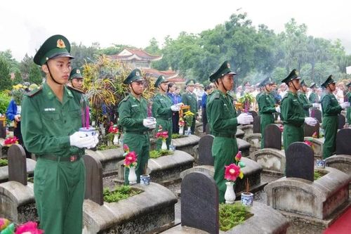 Lễ đón nhận, truy điệu và an táng hài cốt liệt sĩ được tổ chức tại Nghĩa trang liệt sĩ quốc tế Đồng Tâm.