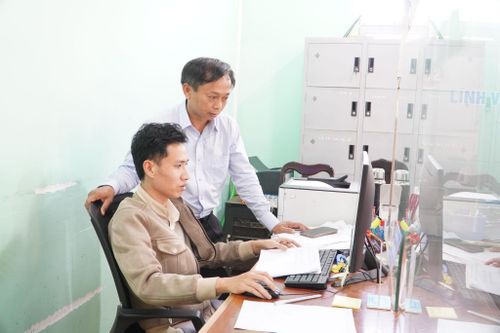 Xã Đắk Song luôn khuyến khích, động viên, kịp thời hỗ trợ cán bộ dám nghĩ, dám làm, sáng tạo trong thực hiện nhiệm vụ