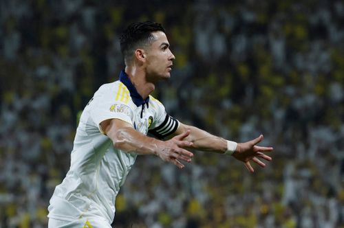 Ronaldo tỏa sáng ở tuổi 41.