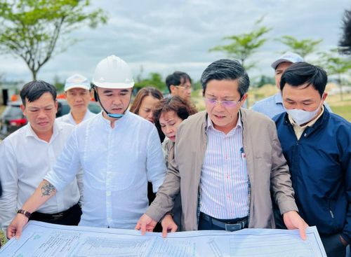Phó Chủ tịch UBND thành phố Trần Nam Hưng chỉ đạo gỡ vướng dự án BĐS.