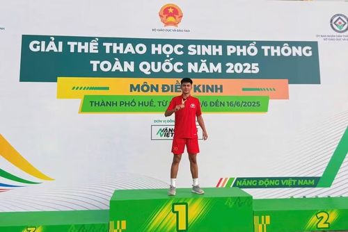 Niềm đam mê điền kinh luôn là động lực để em Tuấn Tú không ngừng nỗ lực.