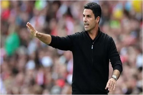 Giao kèo giữa Mikel Arteta với Arsenal sẽ hết hạn vào tháng 6/2027. Các cuộc đàm phán ký mới bị tạm hoãn cho đến khi Pháo thủ hoàn thành mùa giải.