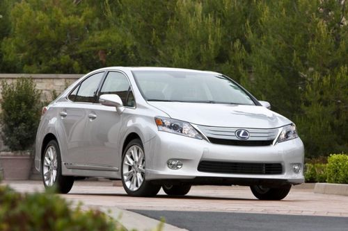 Lexus HS 250h sớm bị khai tử chỉ sau 3 năm tồn tại. Ảnh: Lexus