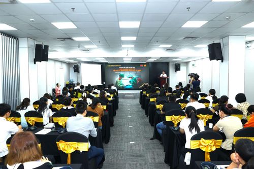 Dự án hướng tới mục tiêu chiến lược đóng góp vào thực hiện mục tiêu quốc gia không còn ca tử vong ở người do bệnh dại vào năm 2030, đồng thời hỗ trợ chuyển đổi sinh kế bền vững cho các hộ kinh doanh và giết mổ chó mèo. Ảnh: MP