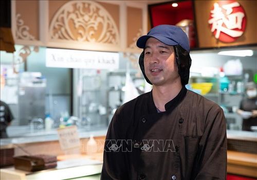 Anh Sato Yuta, đầu bếp chính phụ trách món Phở của trường.