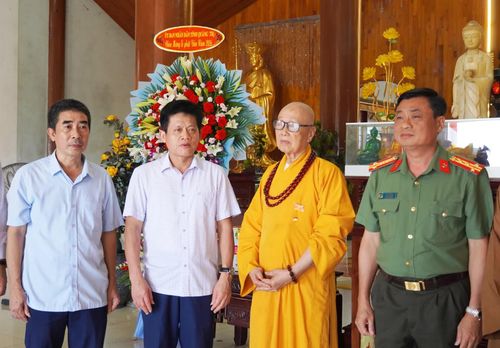 Đại diện Ban Trị sự GHPG Việt Nam tỉnh cảm ơn sự quan tâm của lãnh đạo tỉnh nhân dịp Đại lễ Phật đản 2026 - Ảnh: X.P
