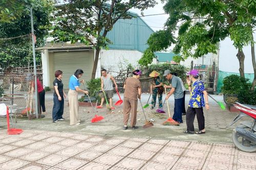 Tại xã Hoài Đức, giữ gìn môi trường sống chưa bao giờ là câu chuyện của riêng một cá nhân hay một tổ chức, mà là thước đo của ý thức cộng đồng và trách nhiệm với nơi mình đang sống. (Ảnh: Hương Đỗ)