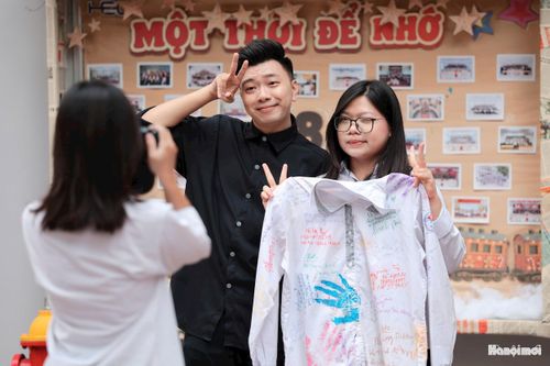 Một thời để nhớ dưới mái trường Đoàn Kết - Hai Bà Trưng. Ảnh: NTCC