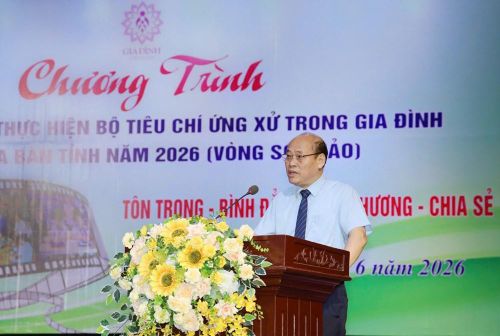 Ông Lê Văn Nam, Phó Giám đốc Sở VHTTDL Thanh Hóa phát biểu tại chương trình