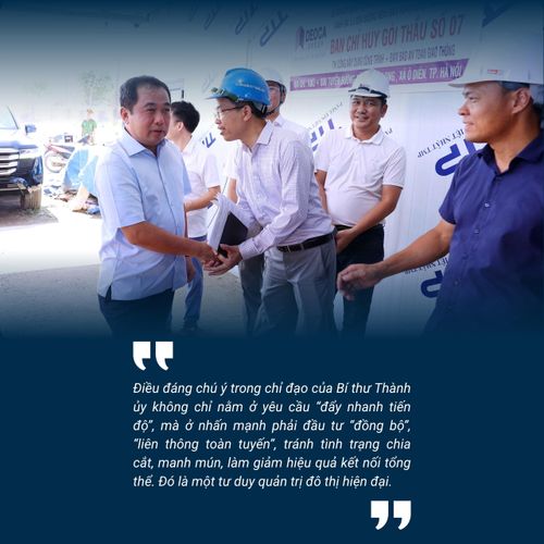 Trong ảnh: Bí thư Thành ủy Hà Nội Trần Đức Thắng kiểm tra tình hình triển khai Dự án đường Tây Thăng Long đoạn qua địa phận xã Ô Diên. Ảnh: Văn Điệp - TTXVN