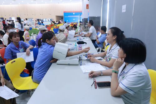 Hoạt động chăm lo đời sống công nhân đi vào thiết thực.