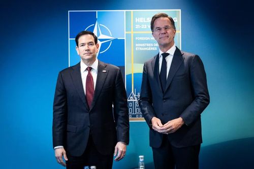Ngoại trưởng Marco Rubio cho biết, Washington đã chuẩn bị “kế hoạch B” nếu Iran tiếp tục không mở lại Eo biển Hormuz. Ảnh: NATO.