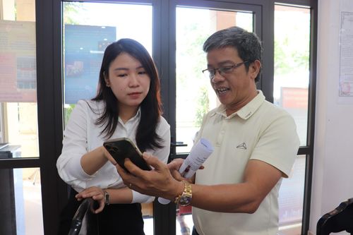 Các địa phương từng bước hiện đại hóa nền hành chính thông hướng tới phục vụ người dân ngày càng hiệu quả hơn. Ảnh: QUỐC KHÁNH