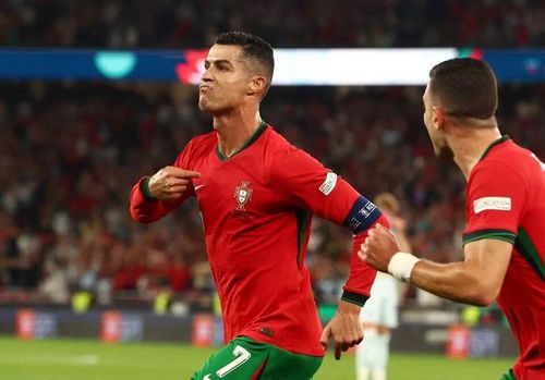 Ở tuổi 41, Ronaldo vẫn giữ cho bản thân một khát khao chinh phục hệt như các cầu thủ trẻ. Ảnh: Reuters.
