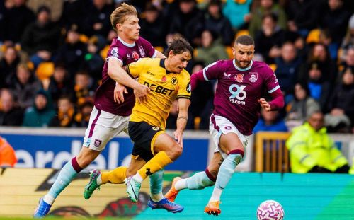 Wolves buộc phải thắng nếu muốn đẩy Burnley xuống vị trí bét bảng