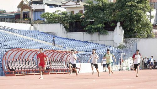 Các vận động viên tranh tài sôi nổi tại giải Điền kinh Đại hội TDTT tỉnh Thanh Hóa lần thứ X năm 2026