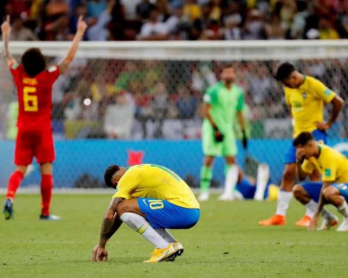 Khoảnh khắc gục ngã của Neymar sau thất bại trước Bỉ