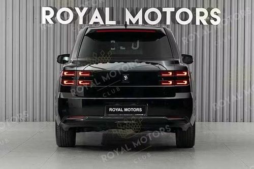 Xe dùng hệ truyền động Plug-in Hybrid (hybrid cắm sạc) kết hợp giữa động cơ xăng V6 dung tích 3.5L và mô-tơ điện, sản sinh tổng công suất kết hợp đạt 406 mã lực, kết hợp hệ dẫn động bốn bánh toàn thời gian E-Four Advanced thông qua hộp số biến thiên vô cấp điện tử e-CVT. Bộ pin lithium-ion dung tích 21,3 kWh trang bị trên xe cung cấp khả năng vận hành thuần điện với quãng đường lên tới 69 km.
