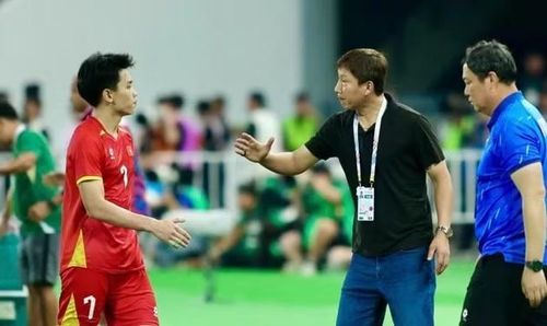 Tại AFF Cup 2026, tuyển Việt Nam và Indonesia nằm chung bảng A. Nếu tuyển Indonesia tham dự với đội hình phụ, đội bóng này rất khó tiến xa. Ảnh: Internet.