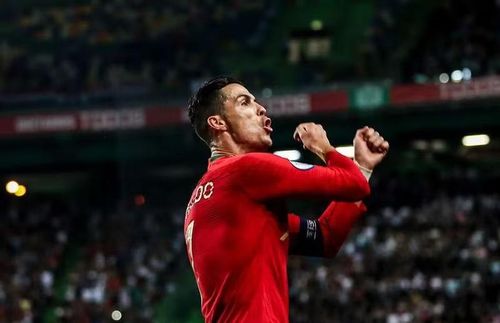 Nếu ra sân thi đấu ở giải đấu được tổ chức trên Bắc Mỹ, C Ronaldo sẽ đi vào lịch sử khi tham dự 6 kỳ World Cup liên tiếp trong sự nghiệp.