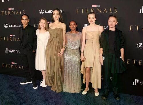 Angelina Jolie bị cáo buộc cố tình chia rẽ tình cảm giữa Brad Pitt và các con. Ảnh: Getty Images.
