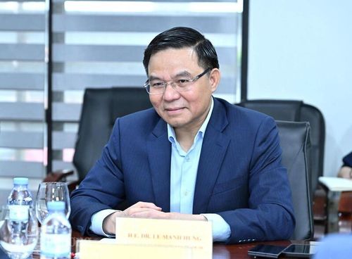 Bộ trưởng Bộ Công Thương Lê Mạnh Hùng. (Ảnh: Cấn Dũng)
