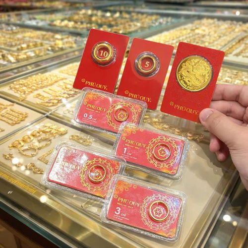 Vàng nhẫn SJC 99,99 hiện giao dịch quanh mức 158,5-161,6 triệu đồng/lượng. Ảnh: H.Y