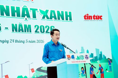 Anh Lê Tuấn Anh, Phó Bí thư Thành Đoàn TP Hồ Chí Minh, phát biểu tại sự kiện.