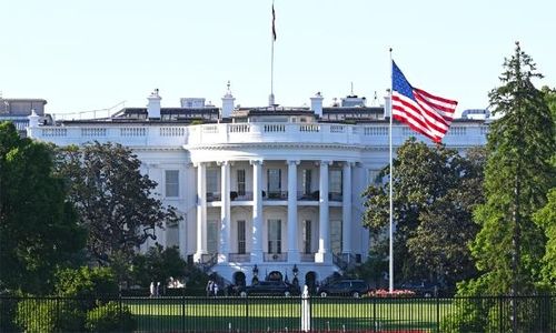Quang cảnh bên ngoài Nhà Trắng ở Washington DC., Mỹ.