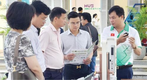 Không gian hỗ trợ doanh nghiệp khởi nghiệp của Trung tâm Khởi nghiệp đổi mới sáng tạo. Ảnh: Hoàng Loan