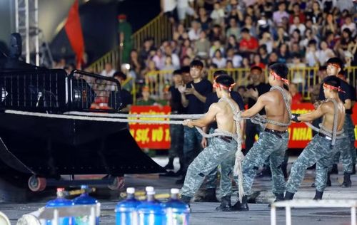 Những màn khí công ấn tượng thể hiện nền tảng thể lực, kỹ năng và khả năng chịu đựng của lực lượng CAND.