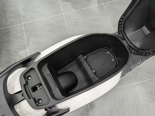 Dung tích cốp là một trong những tiêu chí "thi đua" của các hãng xe điện lúc này. Ảnh: PV