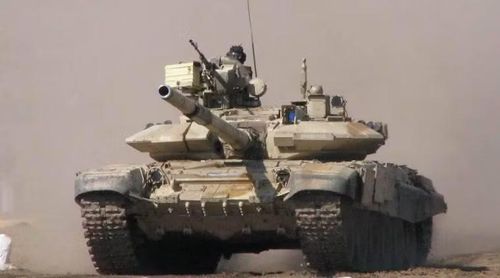 Một cột mốc quan trọng là năm 2009, khi nhà máy cho ra mắt chiếc T-90S đầu tiên, với các linh kiện được sản xuất tại Ấn Độ chứ không chỉ đơn thuần là lắp ráp từ các bộ phận nhập khẩu.