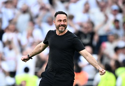  HLV người Italy có công lớn khi giúp Tottenham vực dậy ở giai đoạn cuối mùa, khi Spurs thắng 2, hòa 2 và chỉ thua 1 trận trong 5 vòng gần nhất. Thành tích này giúp CLB thành London trụ hạng thành công. 