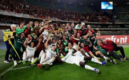 AS Roma lách qua khe cửa hẹp để trở lại Champions League sau 7 năm chờ đợi.