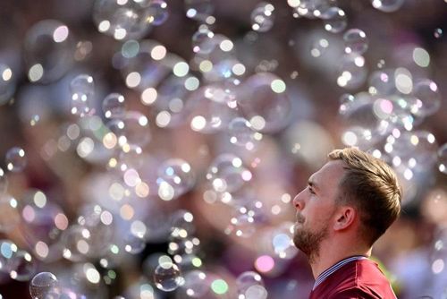 West Ham xuống hạng là cú sốc của Premier League mùa này.
