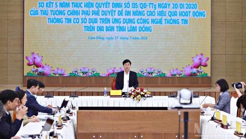 Lãnh đạo Ủy ban nhân dân tỉnh Lâm Đồng yêu cầu, thời gian tới, cần quan tâm đầu tư, nâng cấp hạ tầng kỹ thuật thông tin cơ sở theo hướng đồng bộ, hiện đại.