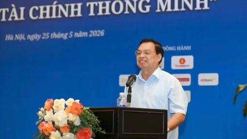 Phó Chủ tịch kiêm Tổng thư ký Trung ương Hội Khuyến học Việt Nam Lê Mạnh Hùng phát biểu tại buổi lễ.
