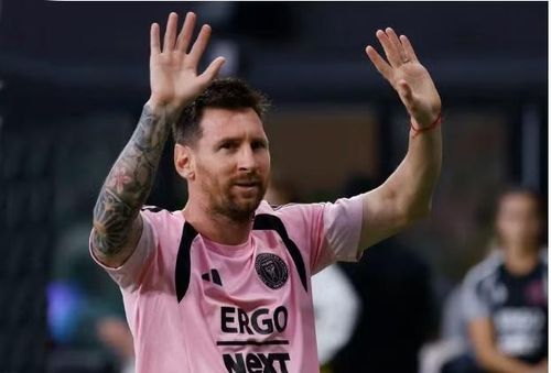 Messi sau đó được rút ra nghỉ để nhường chỗ cho Mateo Silvetti ở phút thứ 74. Ảnh: Internet.