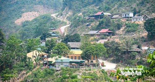 Các địa bàn vùng sâu, vùng xa, vùng biên giới đang gặp nhiều khó khăn về nhân lực, công nghệ, hạ tầng,... Ảnh: Thành Cường