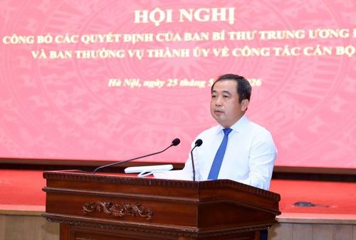 Bí thư Thành ủy Hà Nội Trần Đức Thắng phát biểu chỉ đạo tại hội nghị (Ảnh: Quang Thái).