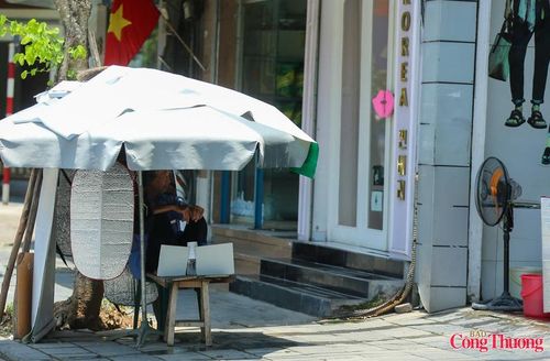 Đây cũng được nhận định là một trong những đợt nóng gay gắt nhất từ đầu mùa hè năm nay tại khu vực Bắc Bộ.