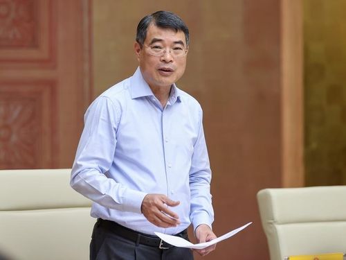 Thủ tướng Lê Minh Hưng nhấn mạnh một số quan điểm chỉ đạo lớn để các bộ, ngành và Thành phố Hà Nội thống nhất nhận thức và hành động - Ảnh: VGP