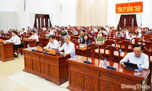 Các đại biểu dự hội nghị tại điểm cầu tỉnh Đồng Tháp.