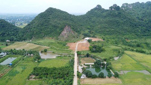 Dự án Dự án Nhà máy xử lý môi trường và phát điện công nghệ cao Núi Thoong (xã Xuân Mai) vừa chính thức được khởi động. Ảnh: PV
