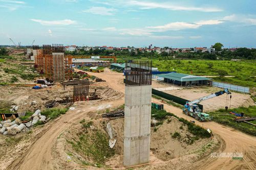 Công trình nằm trên tuyến Vành đai 4 - Vùng Thủ đô, kết nối liên vùng phía Bắc Hà Nội.