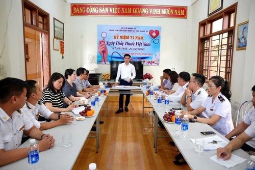 Giám đốc CDC Quảng Trị yêu cầu các đơn vị chuyên môn thực hiện các biện pháp phòng, chống dịch.